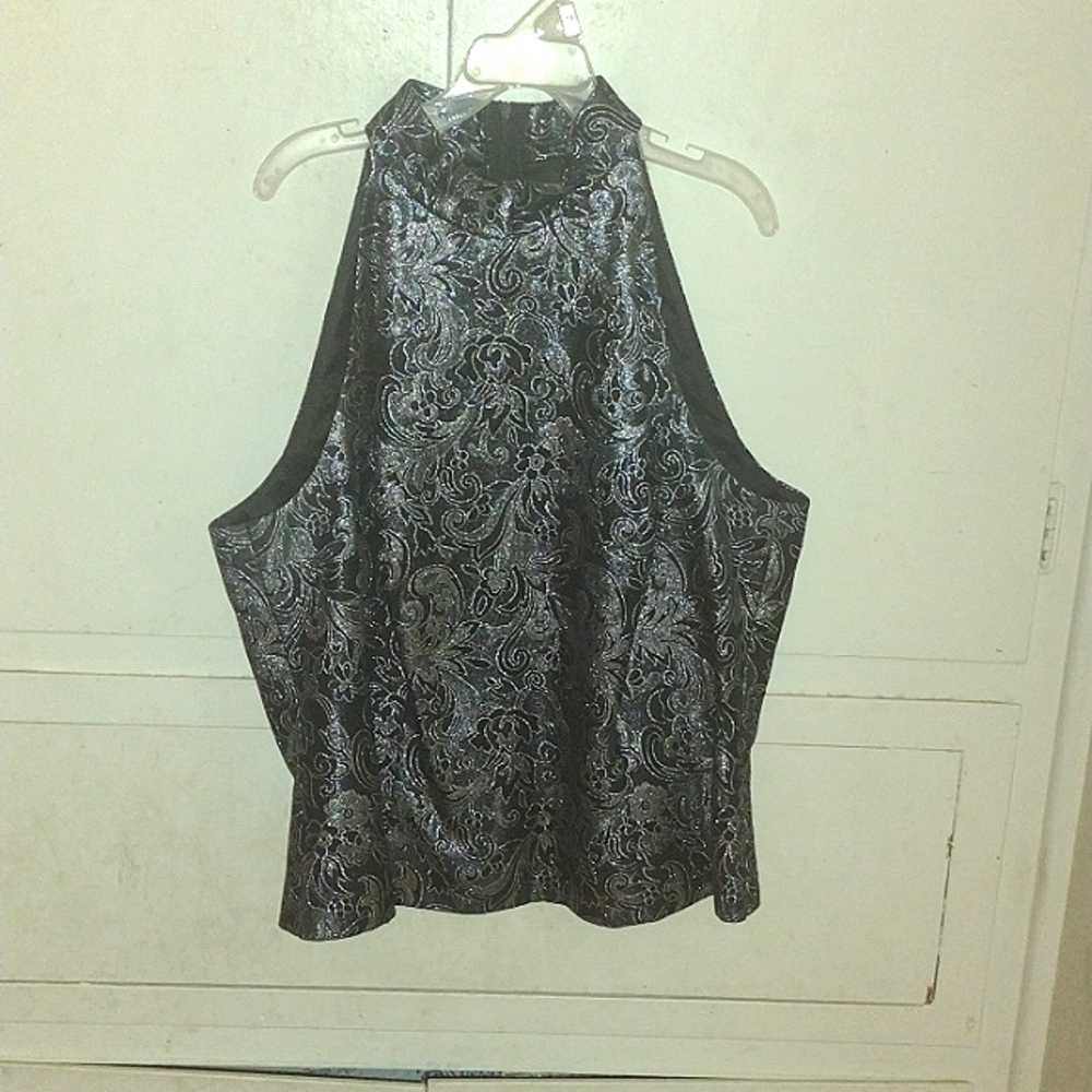 Black and Silver Tank Zip-Up Blouse